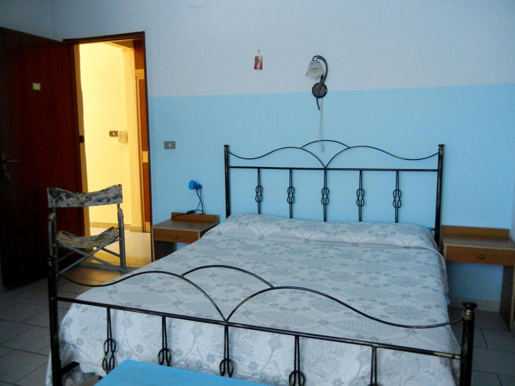 B&B La Pineta Реджо ди Калабрия Екстериор снимка
